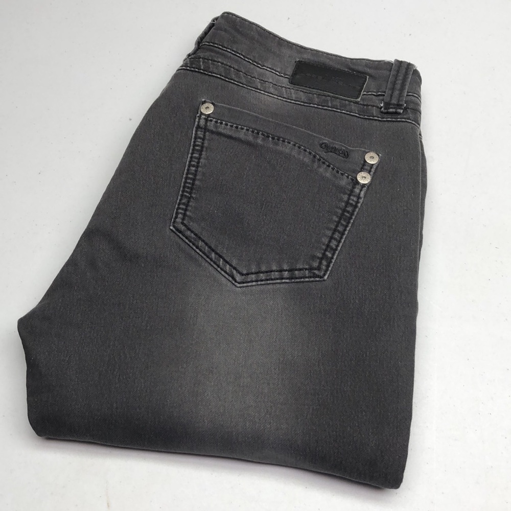CARRELI BLACKWASH STRAIGHT LEG JEANS 30x32 ⭐️